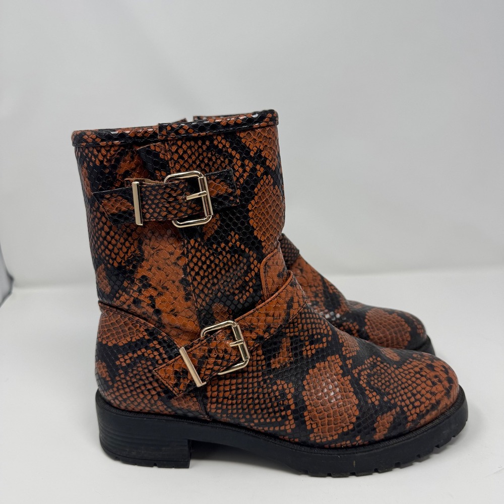 Asos Design Womens Snake Print Buckle Moto Boots Brown Black Chunky Heel Size 8